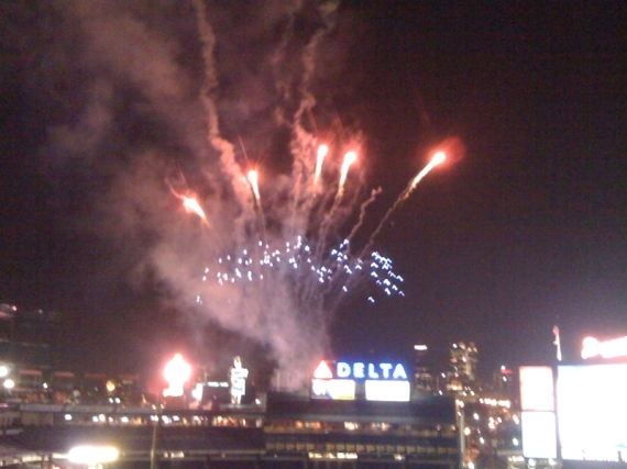 2014-07-25_GAAtl,TurnerField_Braves-V-Padres-fireworks15